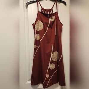 Elegant Maroon Sleeveless Dress